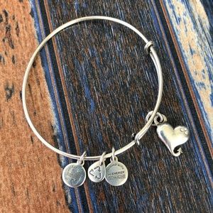 Alex and Ani Cupid’s Heart Bangle
